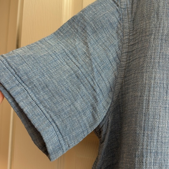 Zara Men’s collared Button Up - Picture 3 of 6